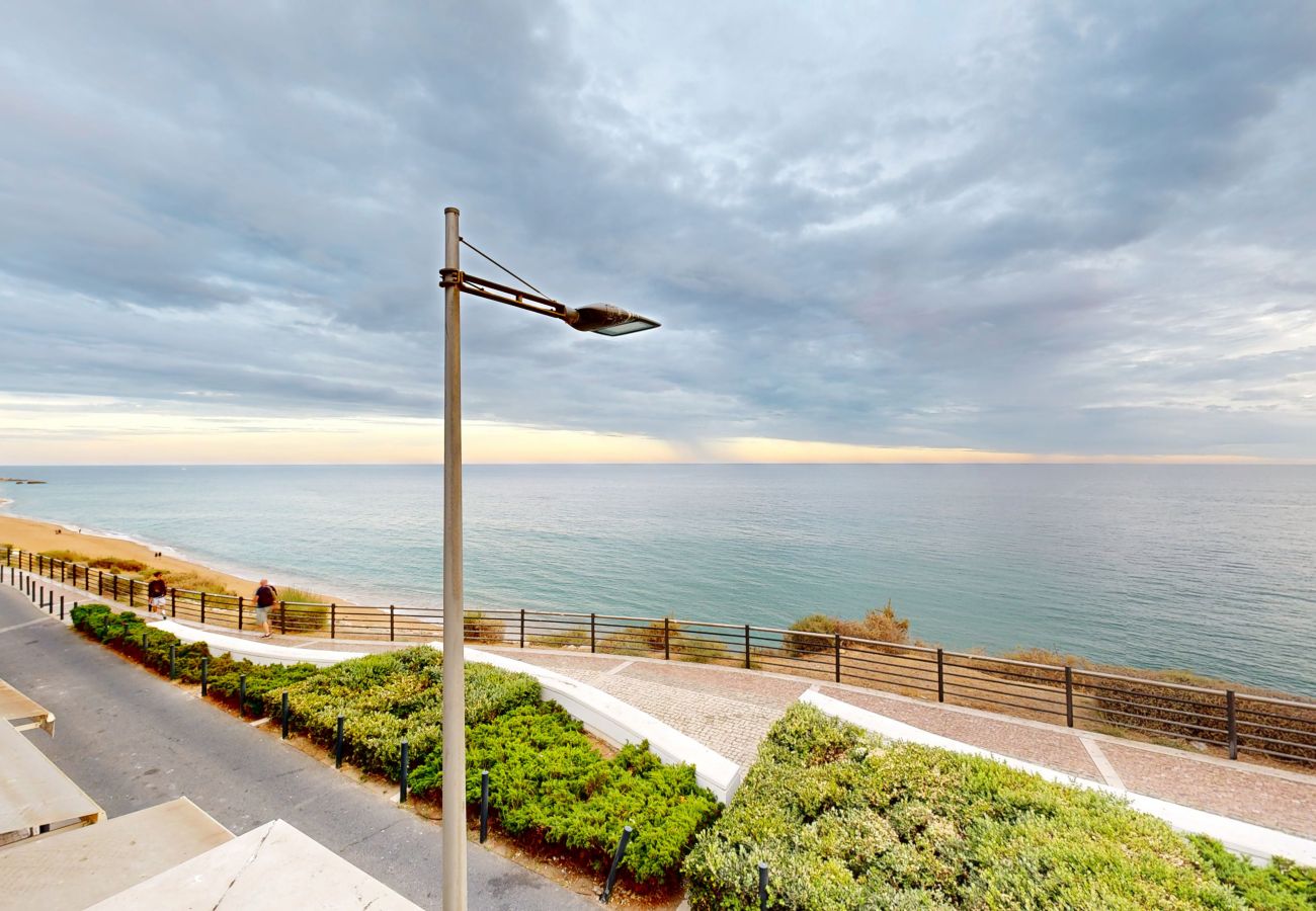 Apartamento em Albufeira - Apartamento T1 Pau da Bandeira