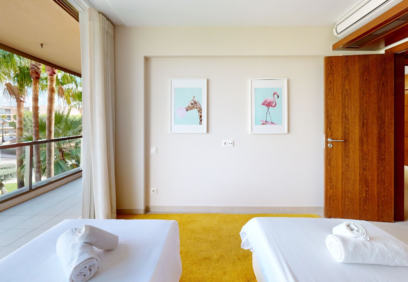 Apartamento em Albufeira - Herdade dos Salgados, T2 12C_2A, Vila das Lagoas Apartamento em Albufeira - Herdade dos Salgados, T2 12C_2A, Vila das Lagoas