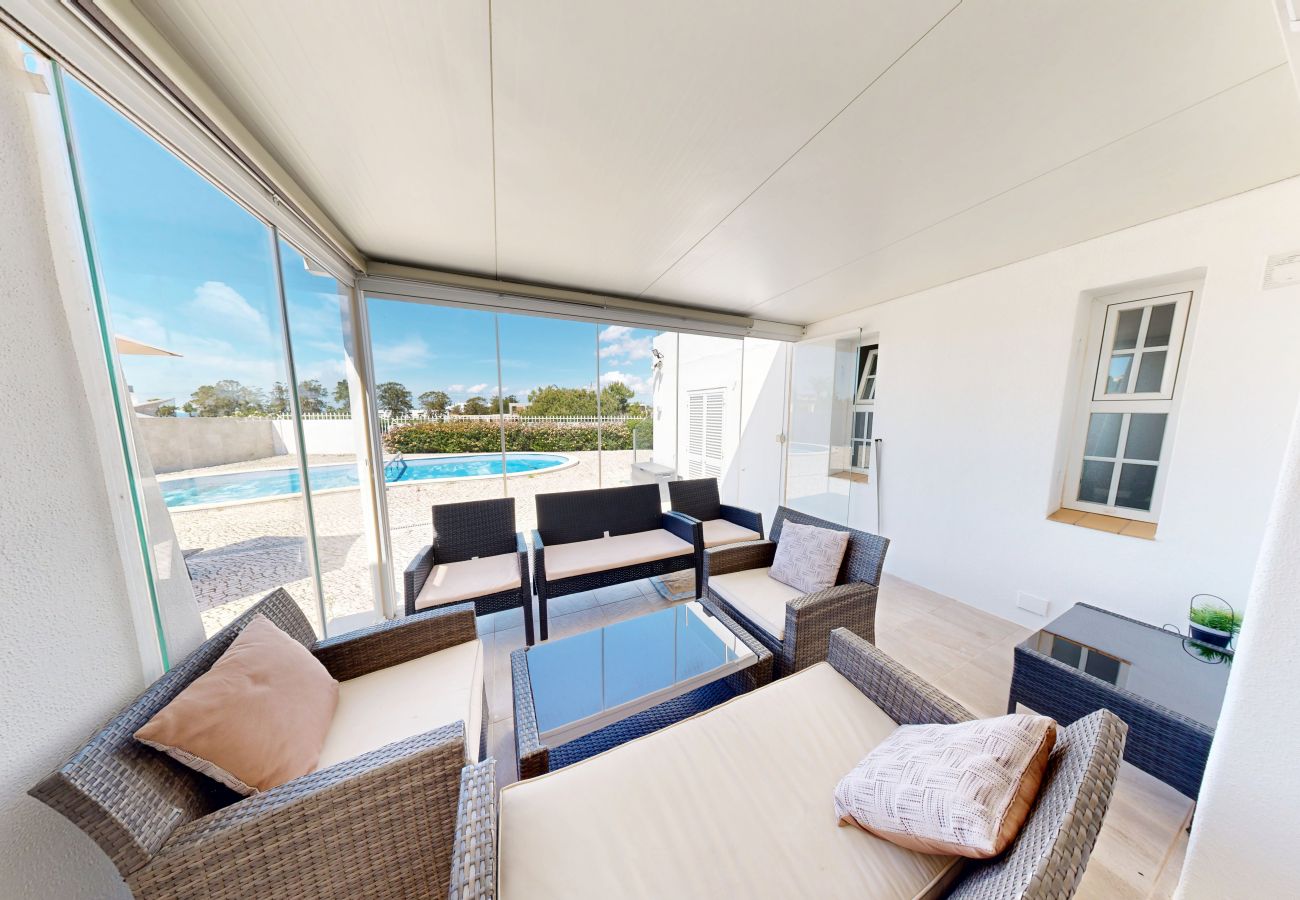 Villa em Albufeira - Villa Hipolito V4 com Piscina e BBQ