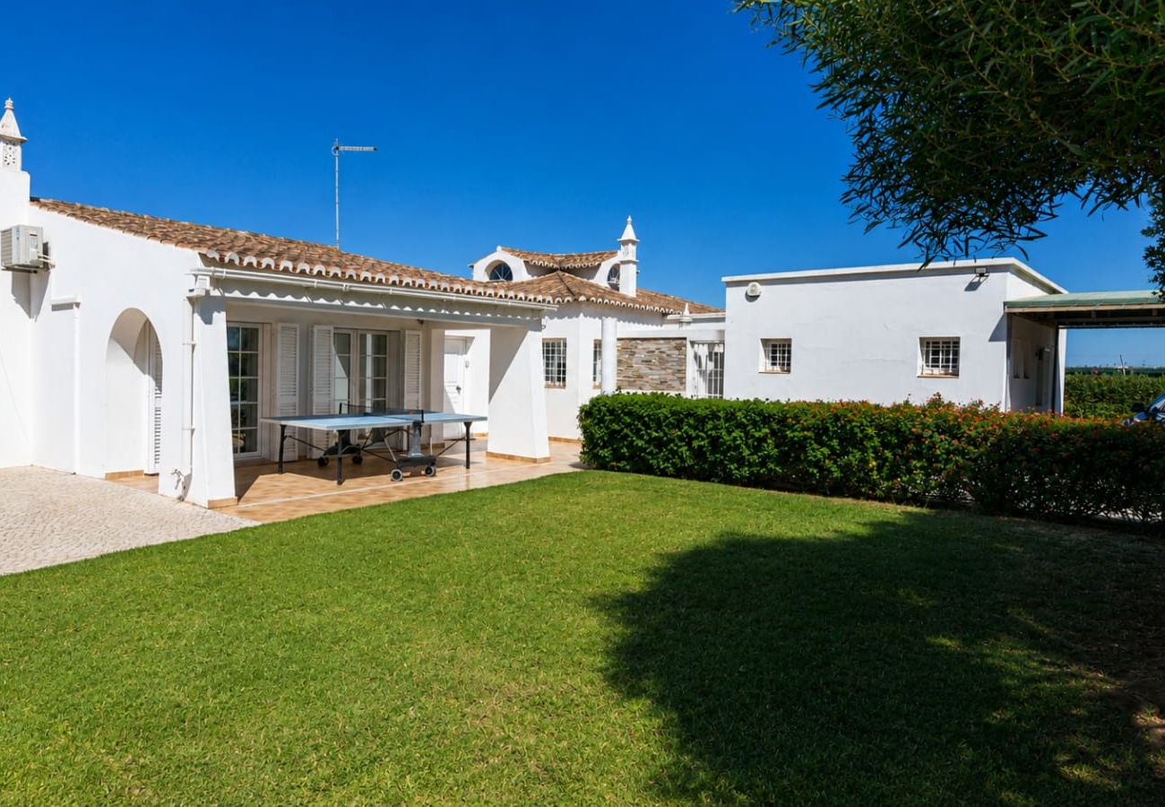 Villa em Albufeira - Villa Hipolito V4 com Piscina e BBQ