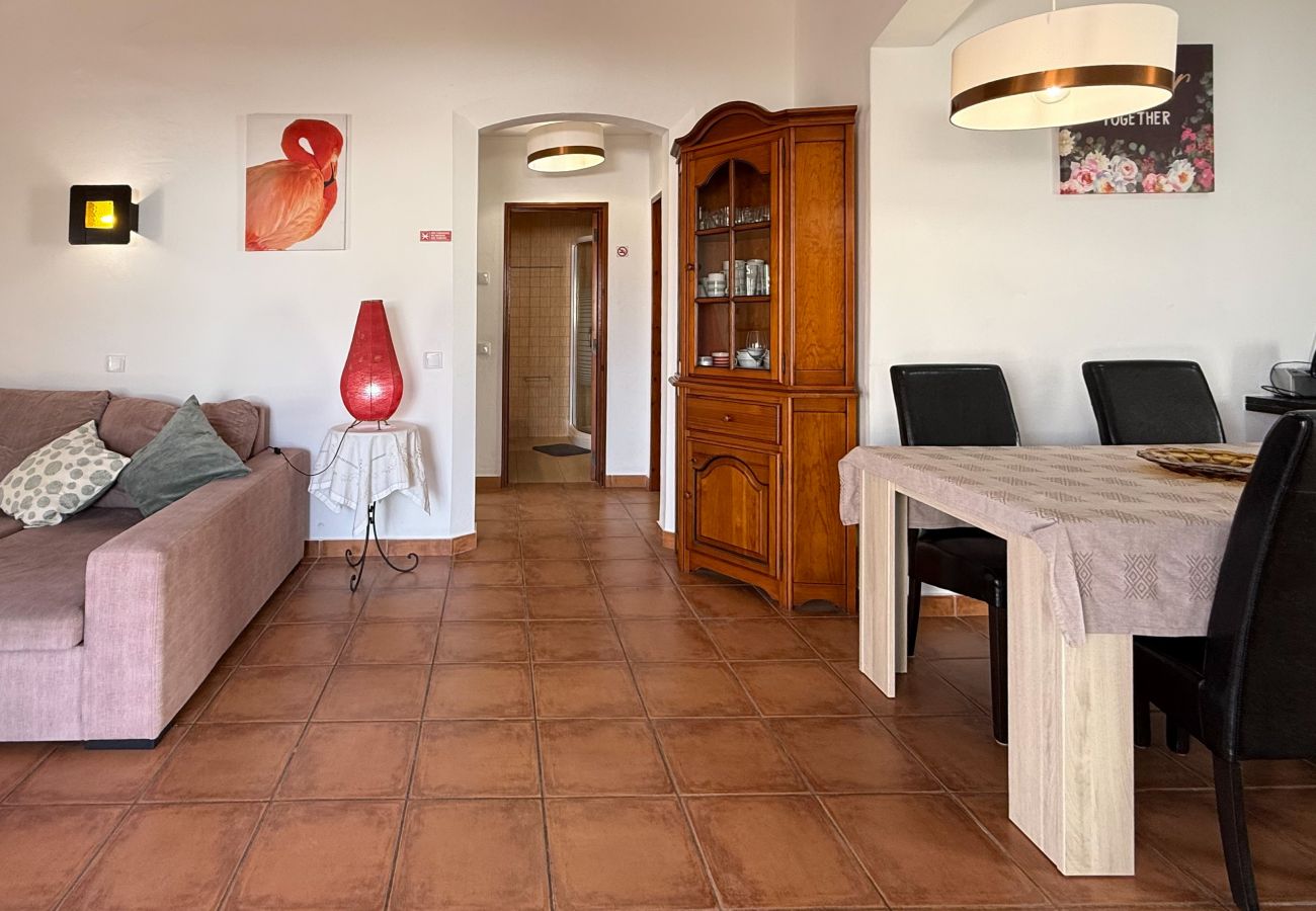 Casa em Albufeira - ALDEIA TURISTICA MORADIA T2 JACARANDA
