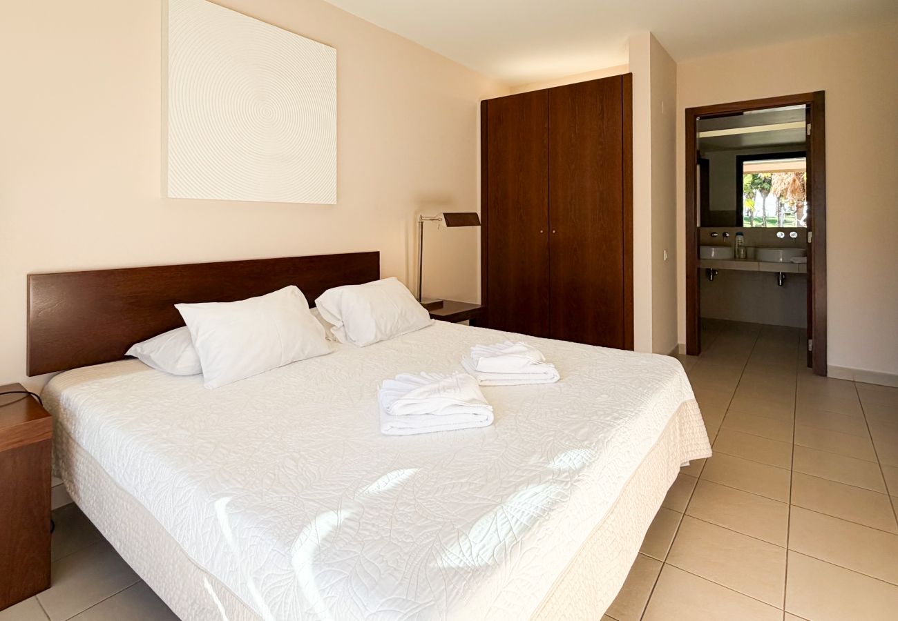 Apartamento em Albufeira - Herdade dos Salgados, T2 13C-0B, Vila das Lagoas
