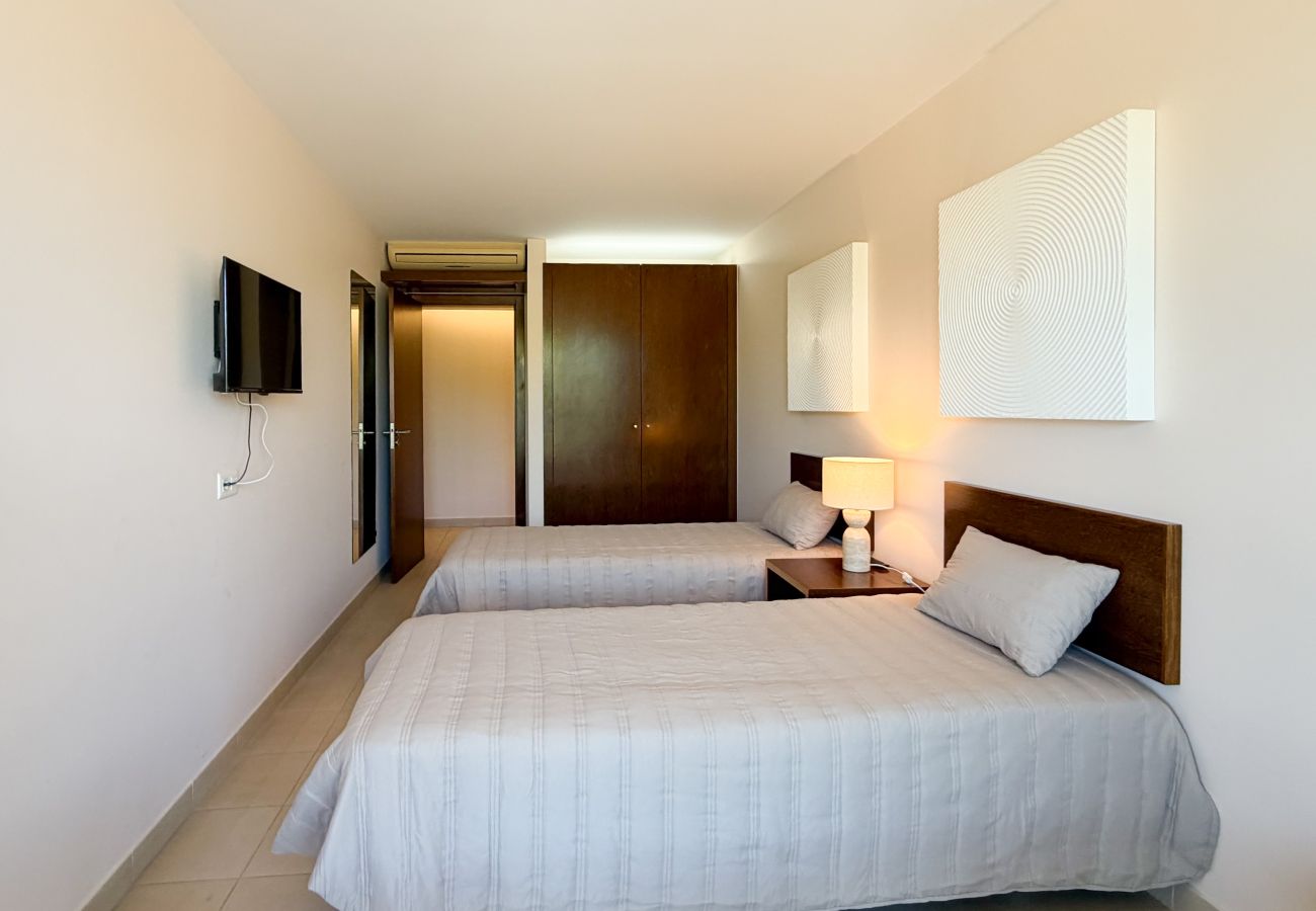 Apartamento em Albufeira - Herdade dos Salgados, T3 8E-1C, Vila das Lagoas