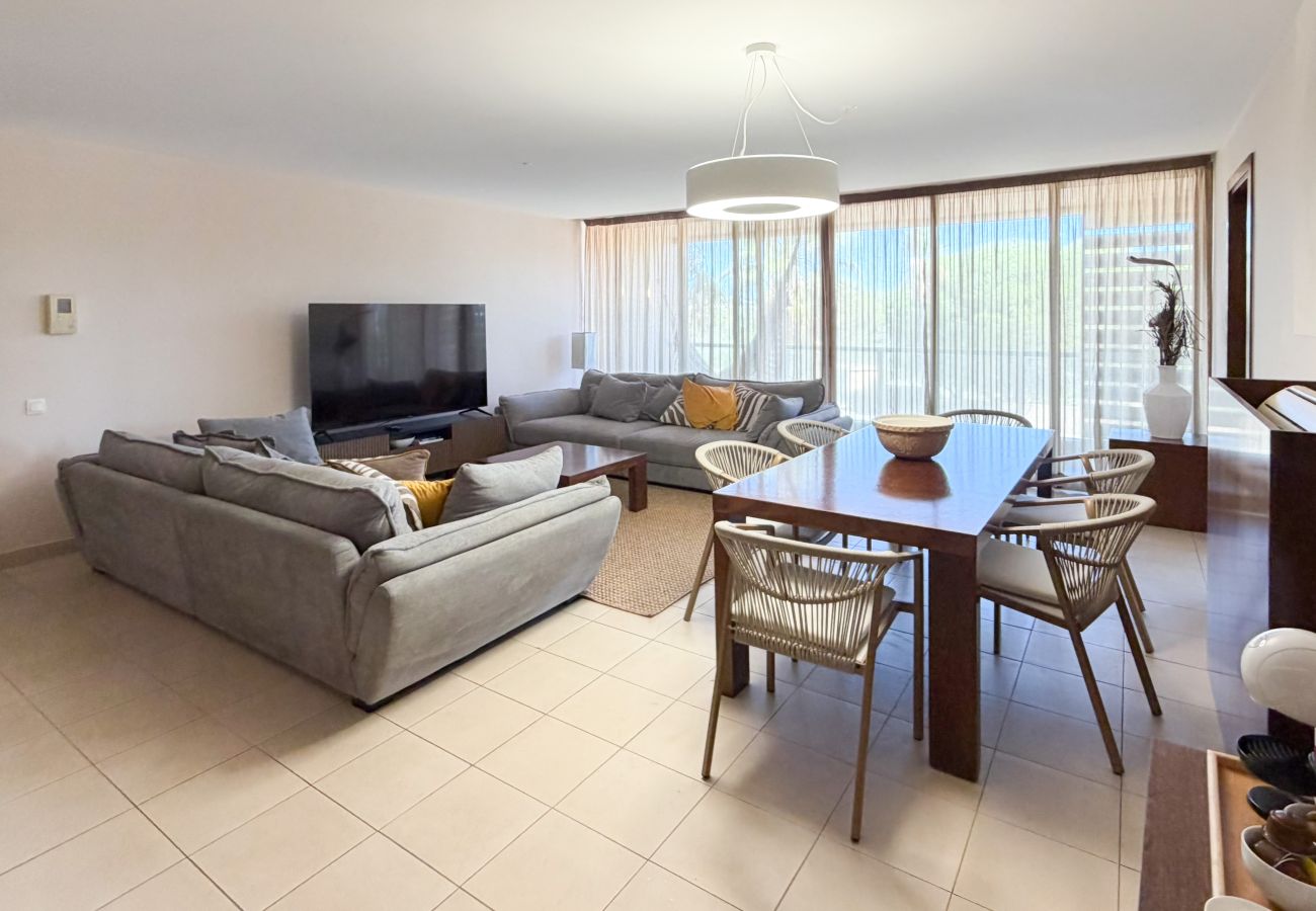 Apartamento em Albufeira - Herdade dos Salgados, T3 8E-1C, Vila das Lagoas