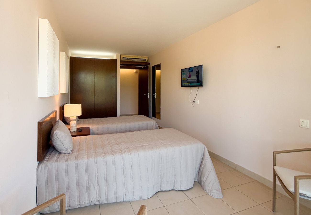 Apartamento em Albufeira - Herdade dos Salgados, T3 8E-1C, Vila das Lagoas