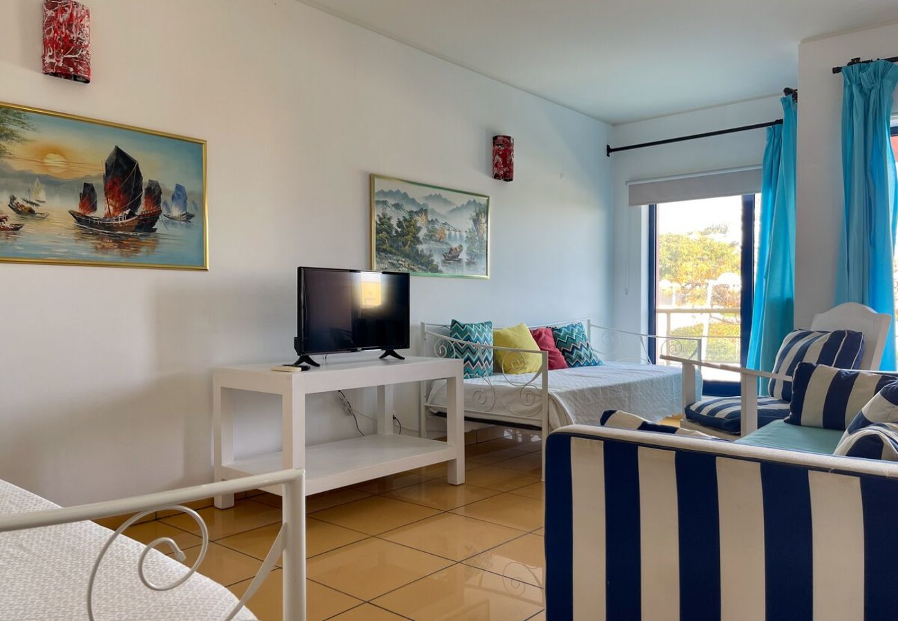 Apartment in Albufeira - Apartamentos da Orada T-1 F-124 Marina de Albufeira 