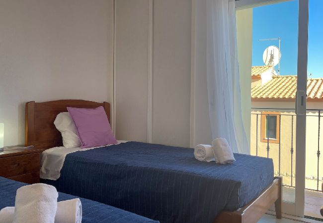 Villa in Albufeira - Moradia T3 Águia Marina, Pool & BBQ Villa in Albufeira - Moradia T3 Águia Marina, Pool & BBQ