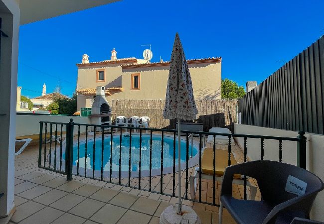 Villa in Albufeira - Moradia T3 Águia Marina, Pool & BBQ Villa in Albufeira - Moradia T3 Águia Marina, Pool & BBQ