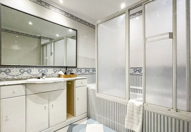 Rent by room in Albufeira - Sofeelings, Room Beach_First floor, Downtown Albufeira  Rent by room in Albufeira - Sofeelings, Room Beach_First floor, Downtown Albufeira