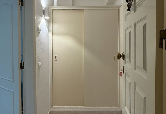 Rent by room in Albufeira - Sofeelings, Room Beach_First floor, Downtown Albufeira  Rent by room in Albufeira - Sofeelings, Room Beach_First floor, Downtown Albufeira