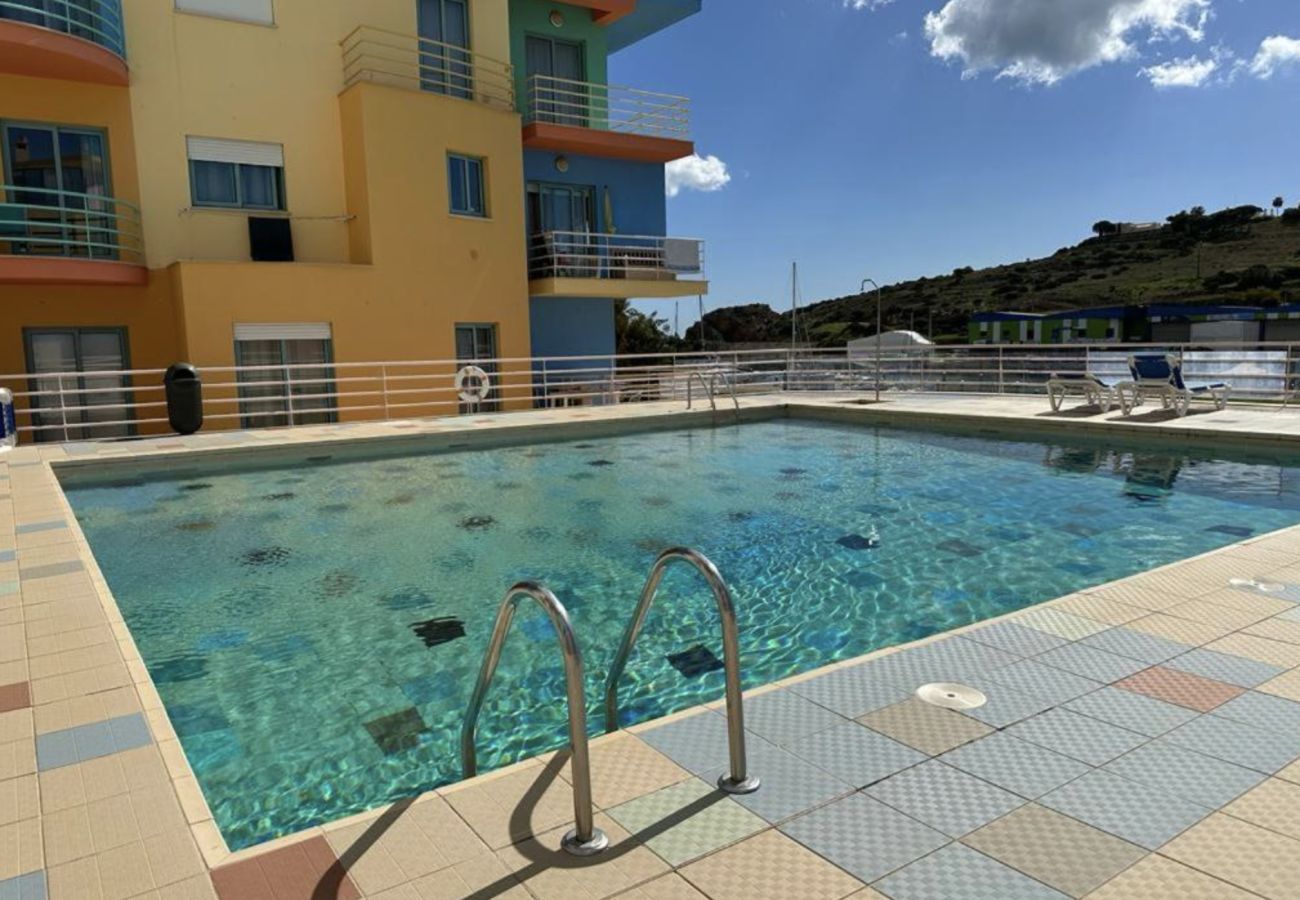 Apartment in Albufeira - T2 Apartments Costa de Ouro -Marina de Albufeira 