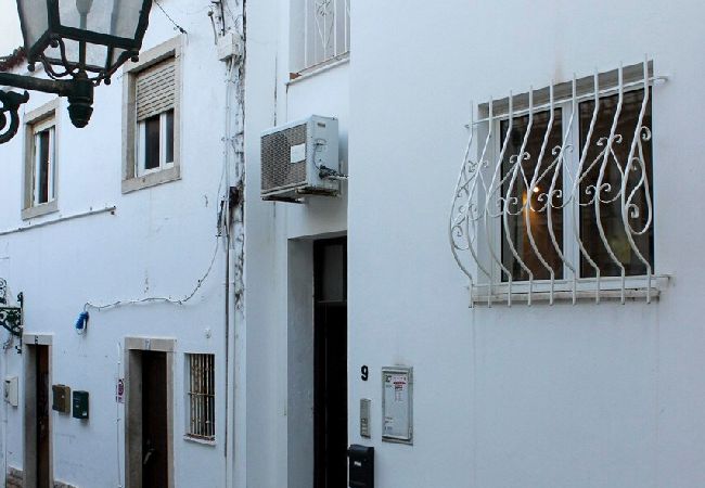 Rent by room in Albufeira - Sofeelings, Room Mar_Floor 2, Baixa de Albufeira