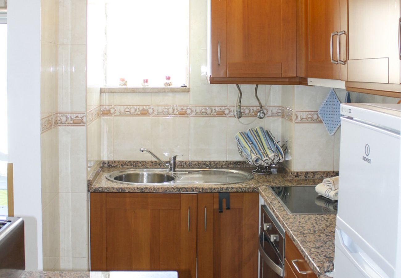 Apartment in Albufeira - Apartamento T1 Almisa Centro Histórico Albufeira 
