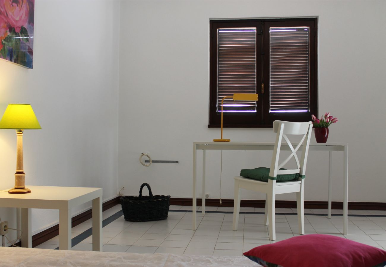 Apartment in Albufeira - Apartamento T3 Gemeas, a 20 metros da Praia dos Olhos de Água