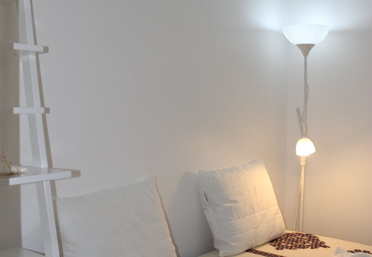 Apartment in Albufeira - Apartamento T3 Gemeas, a 20 metros da Praia dos Olhos de Água