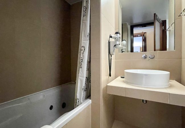 Apartment in Albufeira - Herdade dos Salgados, T1-10A_2D, Vila das Lagoas, Vista Piscina Apartment in Albufeira - Herdade dos Salgados, T1-10A_2D, Vila das Lagoas, Vista Piscina