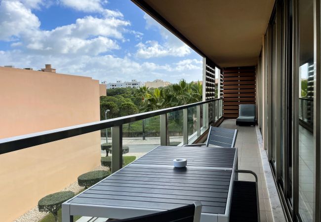 Apartment in Albufeira - Herdade dos Salgados, T2-12B_4C, Vila das Lagoas, Albufeira. Apartment in Albufeira - Herdade dos Salgados, T2-12B_4C, Vila das Lagoas, Albufeira.