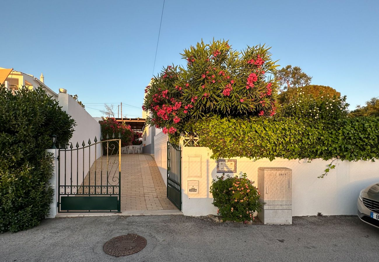 Villa in Albufeira - Casa das Conchas V4, Galé