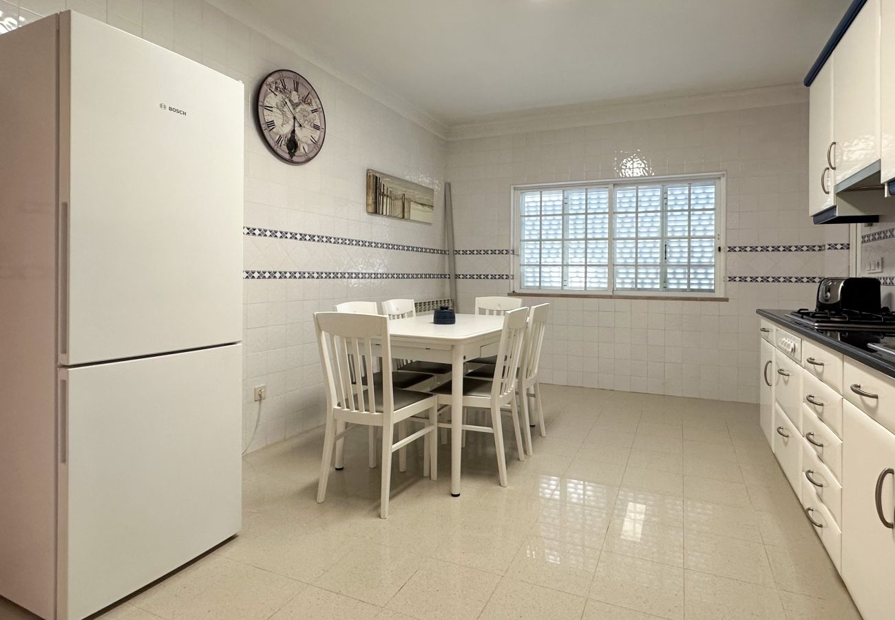 Villa in Albufeira -  Villa Catavento V5 Piscina e 100mt Praia da Galé