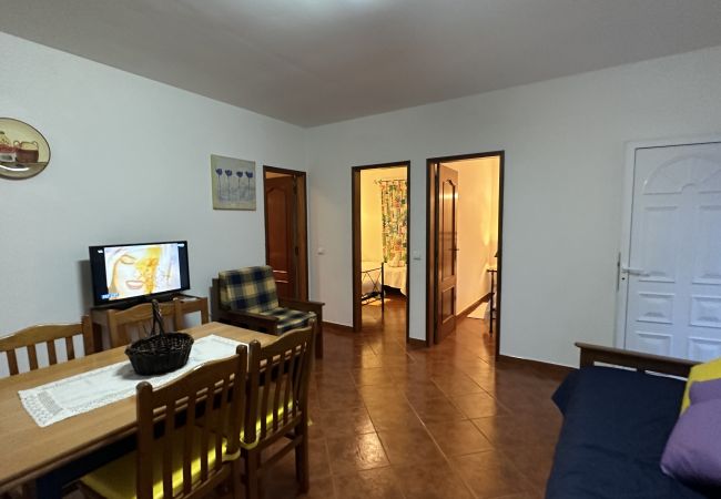 Farm stay in Silves - Quinta Jardim das Palmeiras, T2 nº3, Algoz Farm stay in Silves - Quinta Jardim das Palmeiras, T2 nº3, Algoz