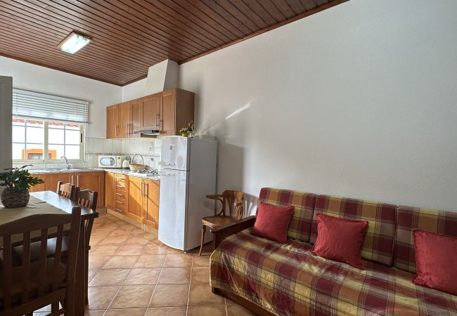 Farm stay in Silves - Quinta Jardim das Palmeiras, T2 nº6, Algoz Farm stay in Silves - Quinta Jardim das Palmeiras, T2 nº6, Algoz