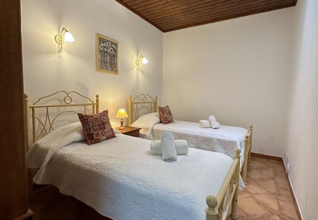 Farm stay in Silves - Quinta Jardim das Palmeiras, T2 nº6, Algoz Farm stay in Silves - Quinta Jardim das Palmeiras, T2 nº6, Algoz