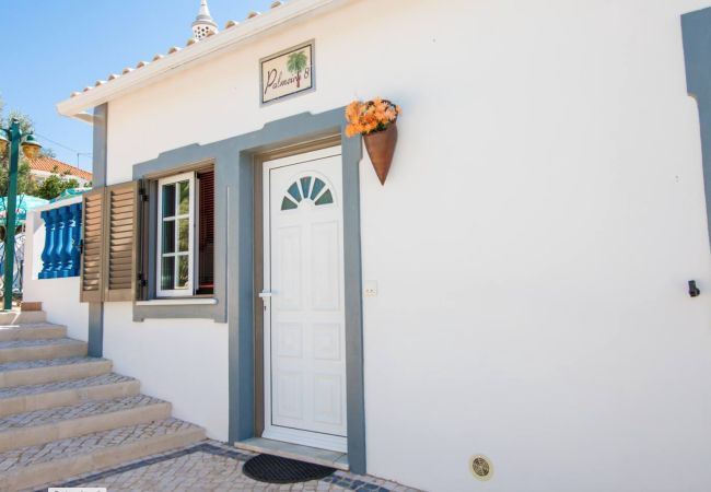 Farm stay in Silves - T2 nº8 Quinta Jardim das Palmeiras, Silves Farm stay in Silves - T2 nº8 Quinta Jardim das Palmeiras, Silves