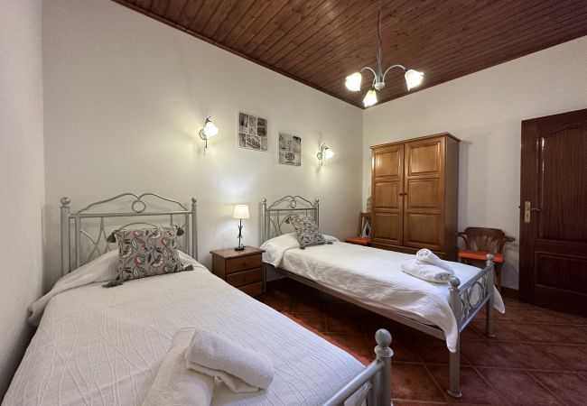 Farm stay in Silves - T2 nº8 Quinta Jardim das Palmeiras, Silves Farm stay in Silves - T2 nº8 Quinta Jardim das Palmeiras, Silves