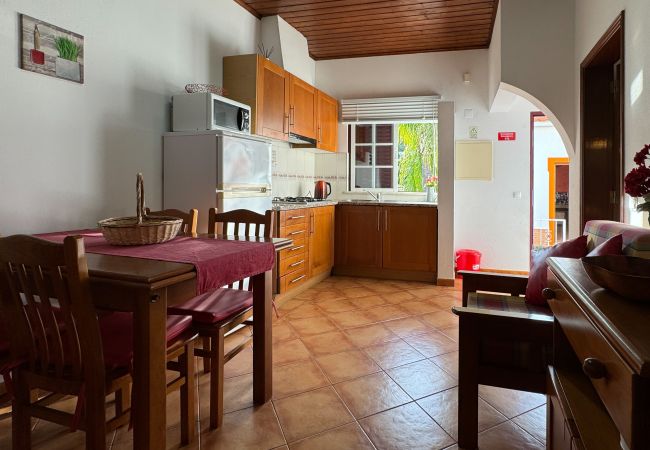 Farm stay in Silves - Quinta Jardim das Palmeiras, T2 nº5, Algoz