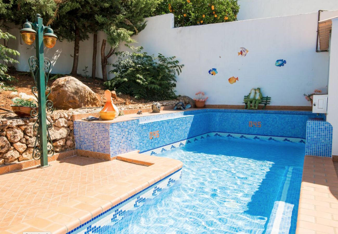 Farm stay in Silves - Quinta Jardim das Palmeiras, T2 nº5, Algoz