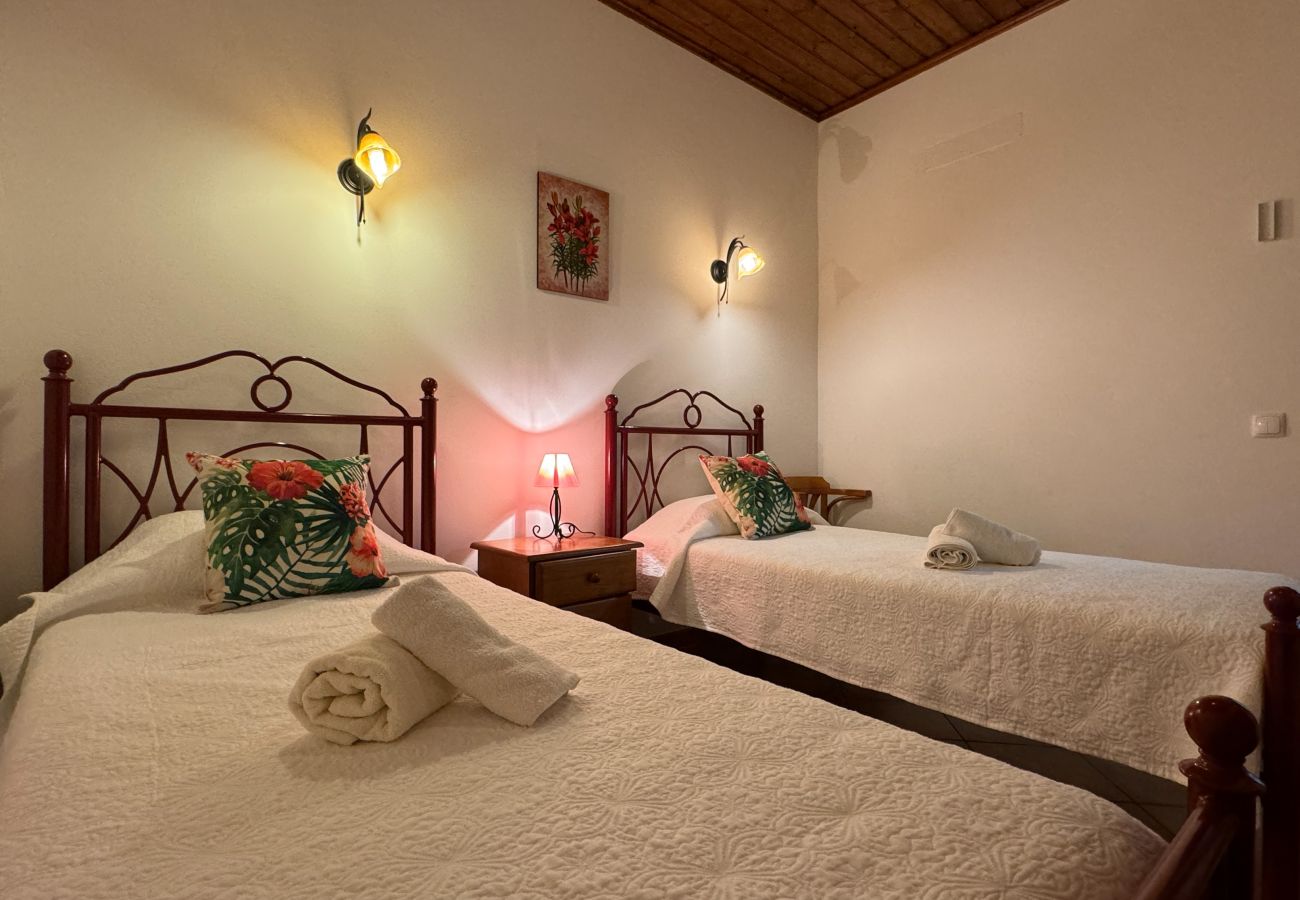 Farm stay in Silves - Quinta Jardim das Palmeiras, T2 nº5, Algoz