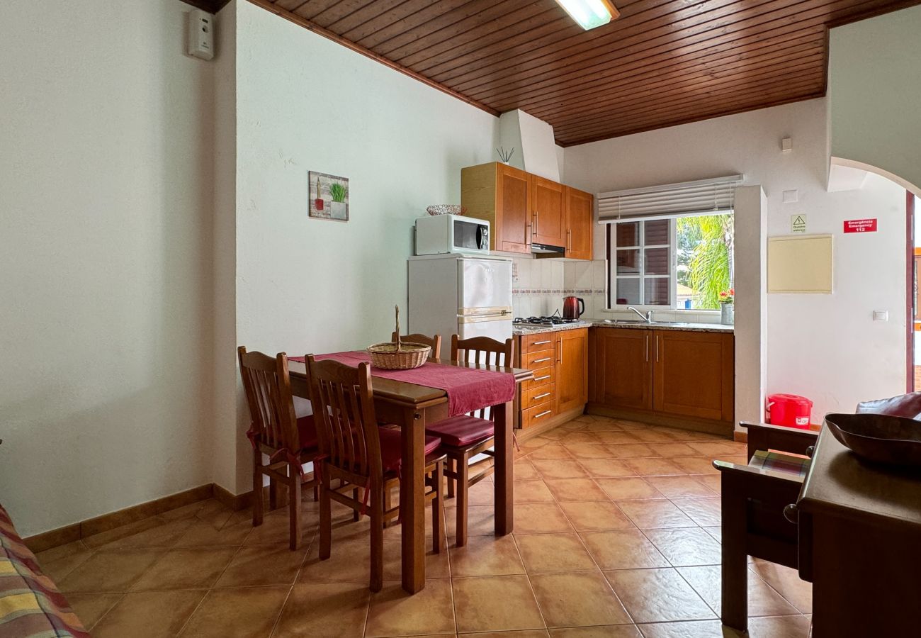 Farm stay in Silves - Quinta Jardim das Palmeiras, T2 nº5, Algoz