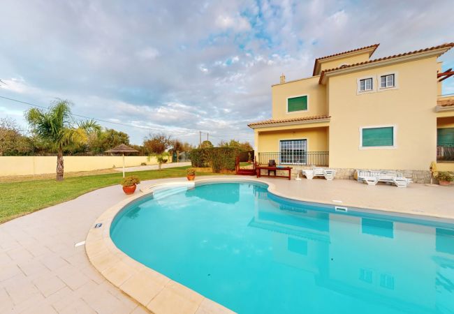 Villa in Albufeira - Vivenda São Miguel  V4