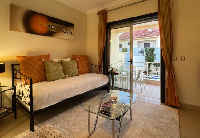 Terraced House in Albufeira - Villa Mystic in Galé, 500 metres from the beach, 3 bedrooms Terraced House in Albufeira - Villa Mystic in Galé, 500 metres from the beach, 3 bedrooms