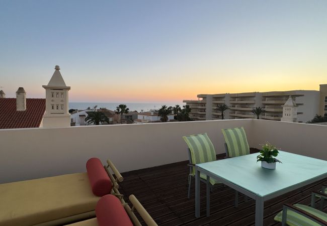 Terraced House in Albufeira - Villa Mystic in Galé, 500 metres from the beach, 3 bedrooms Terraced House in Albufeira - Villa Mystic in Galé, 500 metres from the beach, 3 bedrooms