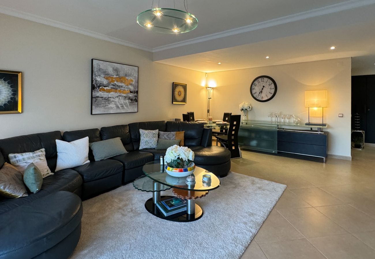Townhouse in Albufeira - Villa Mystic in Galé, 500 metres from the beach, 3 bedrooms
