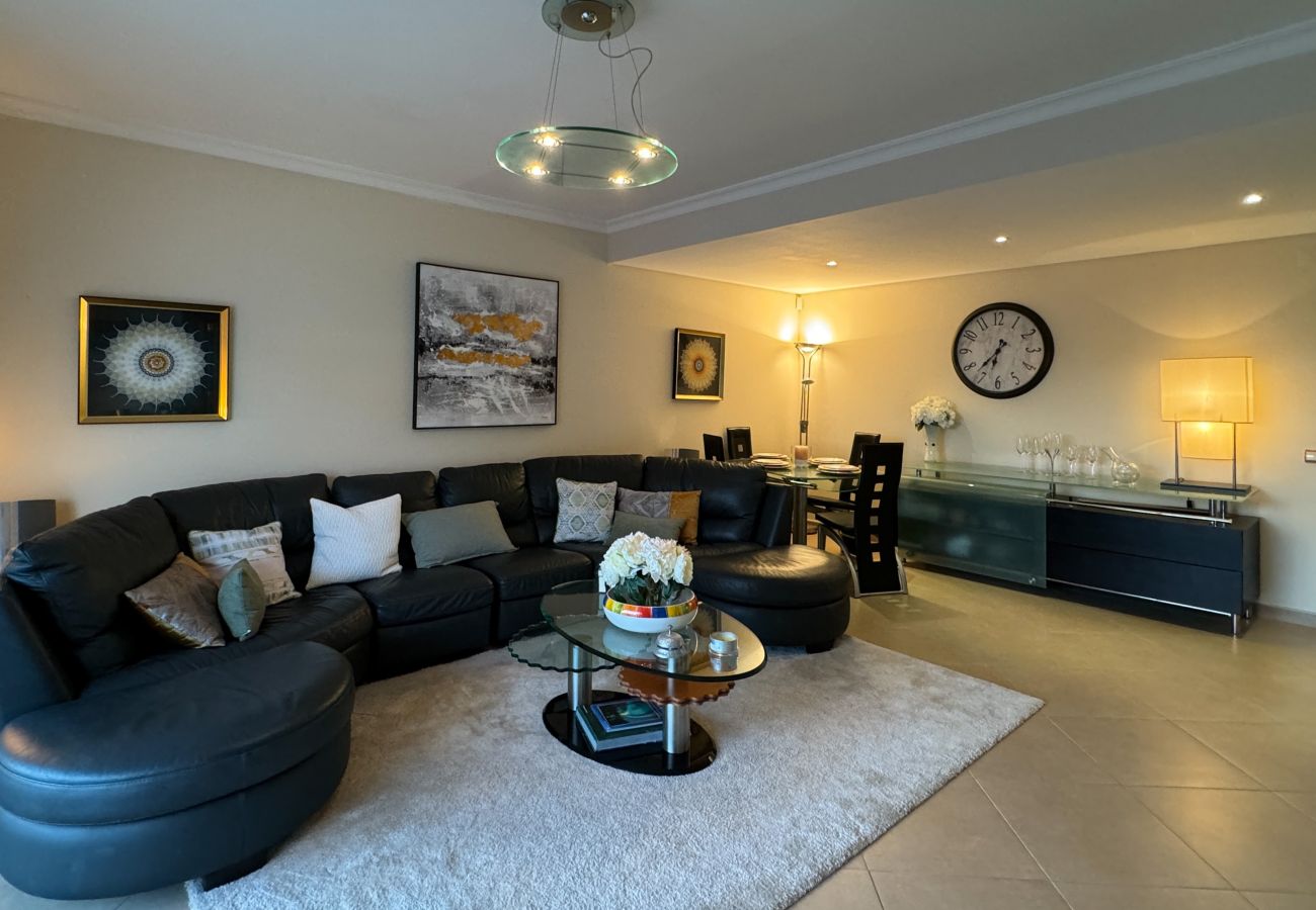 Townhouse in Albufeira - Villa Mystic in Galé, 500 metres from the beach, 3 bedrooms