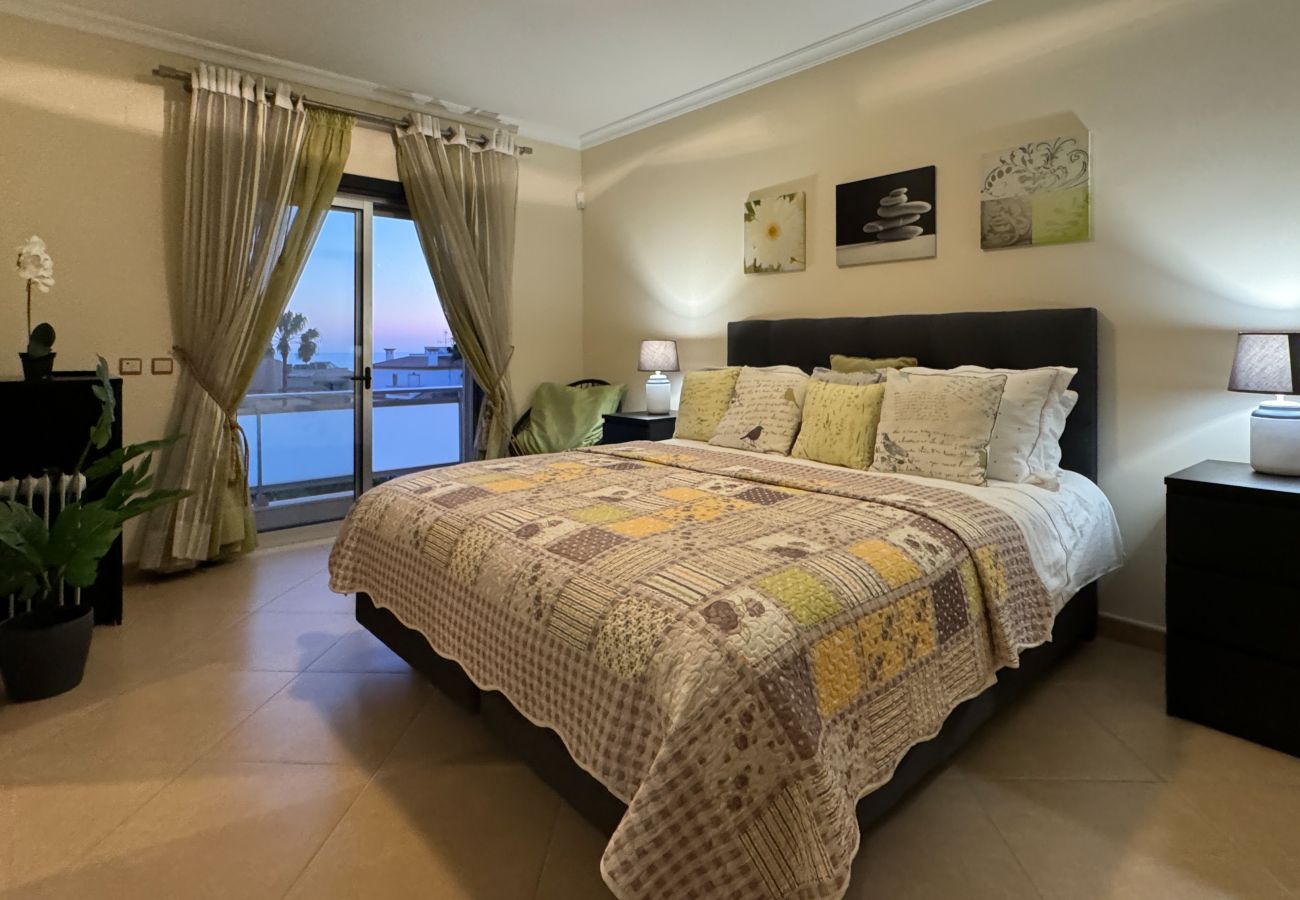 Townhouse in Albufeira - Villa Mystic in Galé, 500 metres from the beach, 3 bedrooms