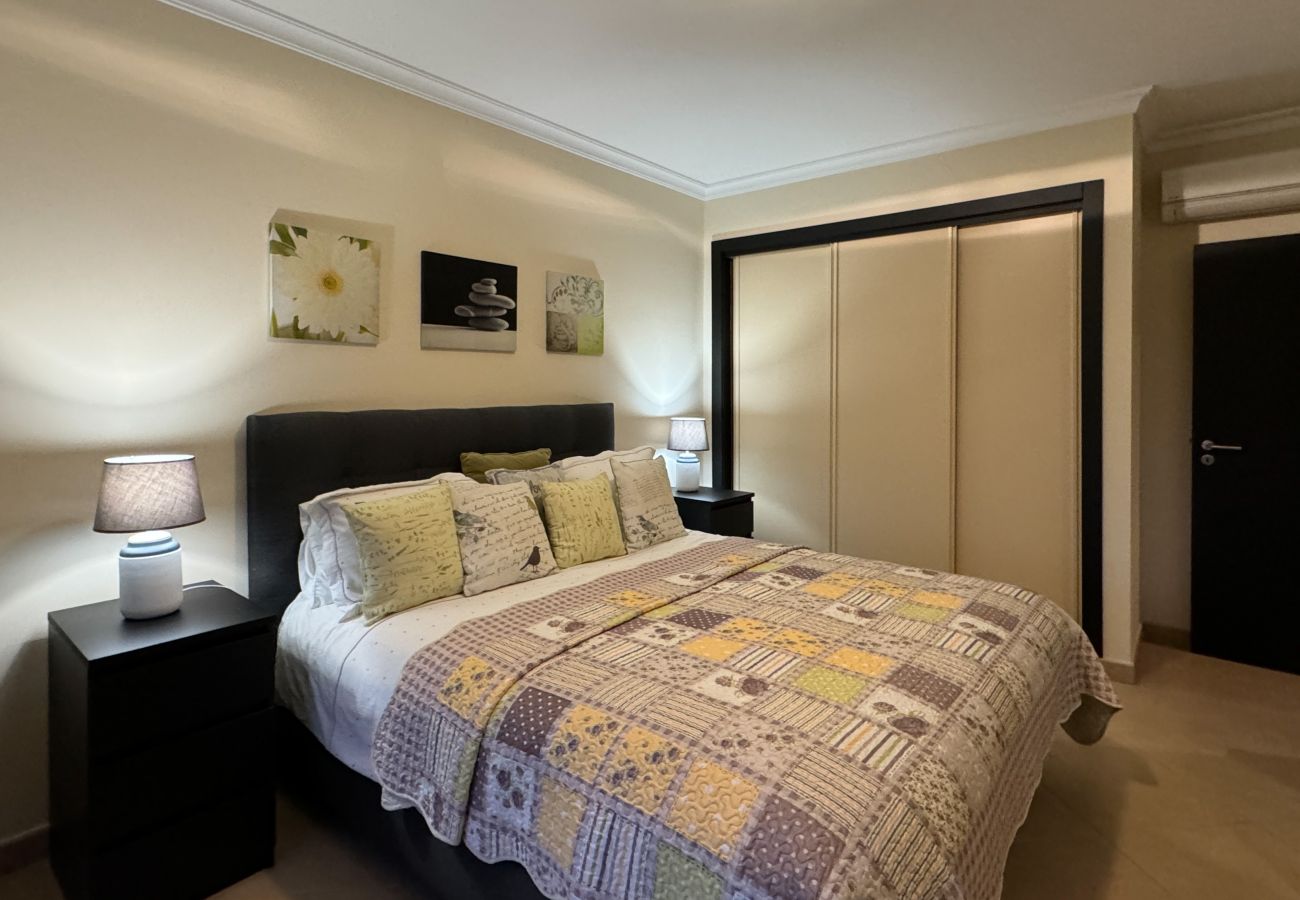 Townhouse in Albufeira - Villa Mystic in Galé, 500 metres from the beach, 3 bedrooms