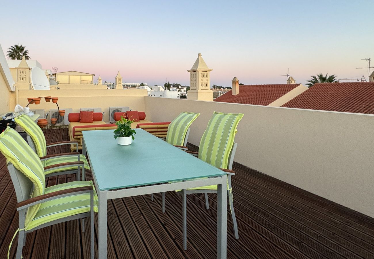 Townhouse in Albufeira - Villa Mystic in Galé, 500 metres from the beach, 3 bedrooms