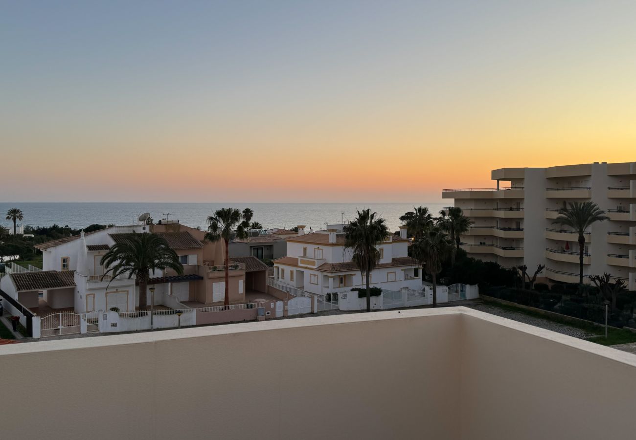 Townhouse in Albufeira - Villa Mystic in Galé, 500 metres from the beach, 3 bedrooms