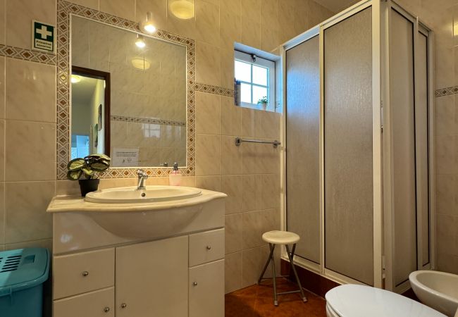 Farm stay in Silves - Quinta Jardim das Palmeiras, T2 nº2, Algoz Farm stay in Silves - Quinta Jardim das Palmeiras, T2 nº2, Algoz