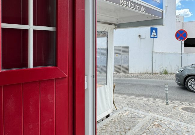 House in Albufeira - Casinha da Baixa T1, Praia dos Pescadores  House in Albufeira - Casinha da Baixa T1, Praia dos Pescadores