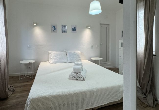 House in Albufeira - Casinha da Baixa T1, Praia dos Pescadores  House in Albufeira - Casinha da Baixa T1, Praia dos Pescadores