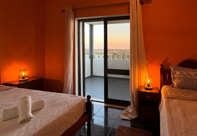 Villa in Alcantarilha - Casa Ventura, V6 em Alcantarilha Villa in Alcantarilha - Casa Ventura, V6 em Alcantarilha