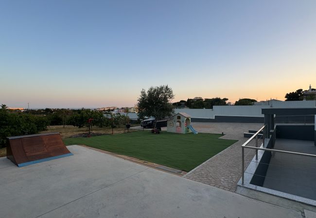 Terraced House in Albufeira - Moradia T2 Estrelo Terraced House in Albufeira - Moradia T2 Estrelo