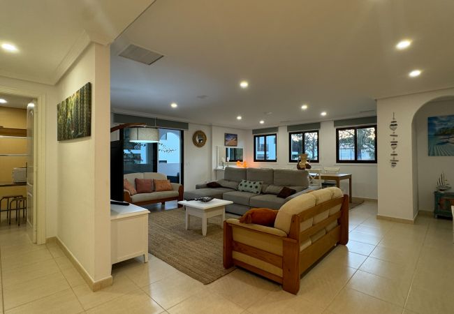 Apartment in Albufeira - Apartamento T2, Praia da Falésia 1C, Albufeira Apartment in Albufeira - Apartamento T2, Praia da Falésia 1C, Albufeira