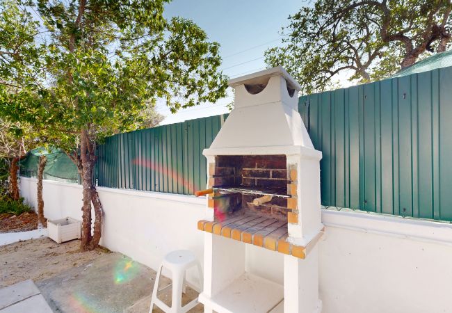 Farm stay in Guia - Quinta Casalinho - Estudio Coelha Farm stay in Guia - Quinta Casalinho - Estudio Coelha