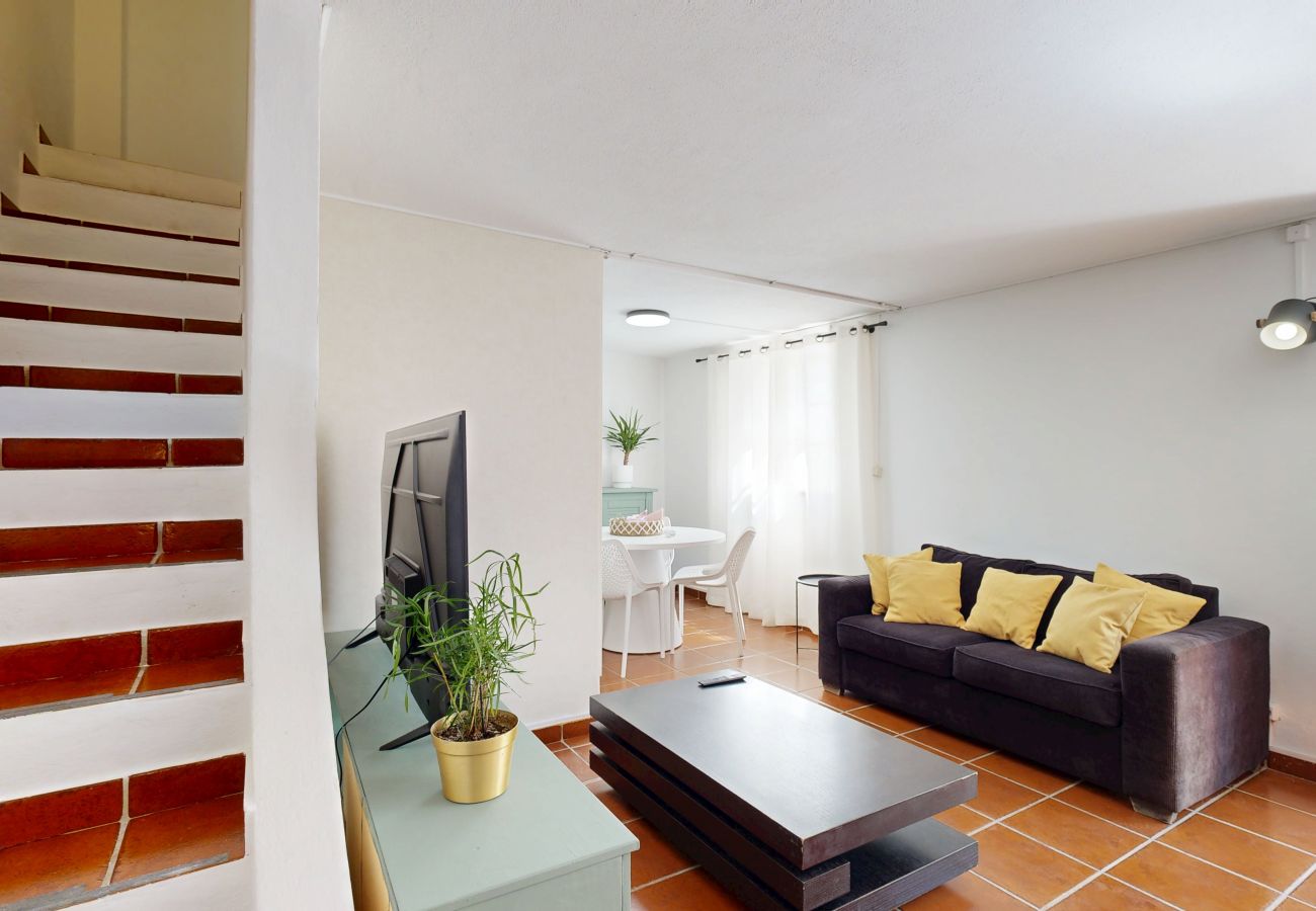 Farm stay in Guia - Quinta Casalinho - T2 Oura