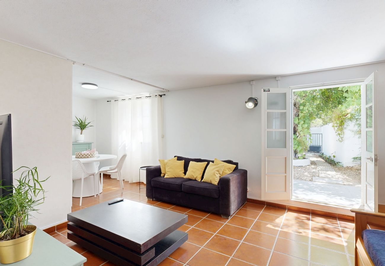 Farm stay in Guia - Quinta Casalinho - T2 Oura